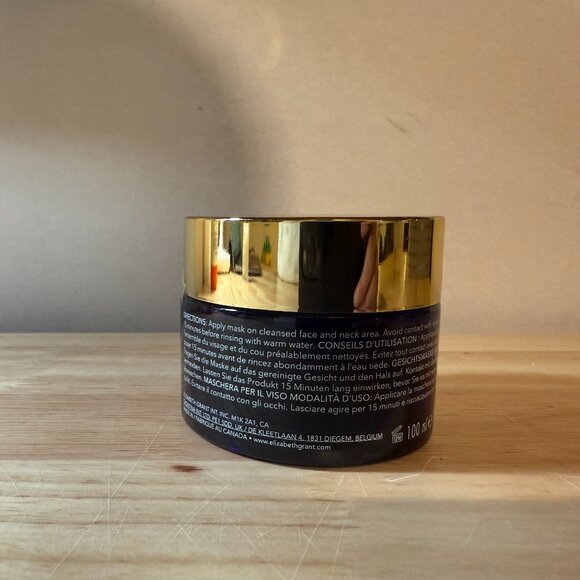 Elizabeth Grant Wonder Effect Activated Charcoal Mask - Picture 2 of 2